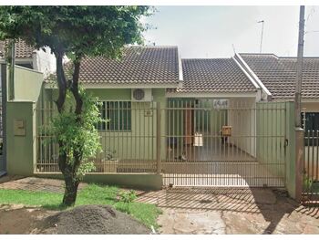 Casa em leilão - Rua Pioneiro Nereu Mazzer, 1345 - Maringá/PR - Banco Santander Brasil S/A | Z34692