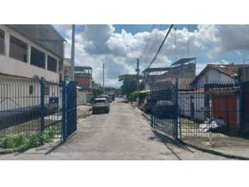 Casa em leilão - Rua Doutor Augusto Pinto de Mendonça, 10 - Nova Iguaçu/RJ - Banco Santander Brasil S/A | Z34633