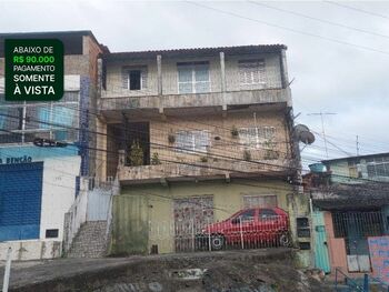 Casa em leilão - Estrada da Liberdade, 562 - Salvador/BA - Banco Santander Brasil S/A | Z34633