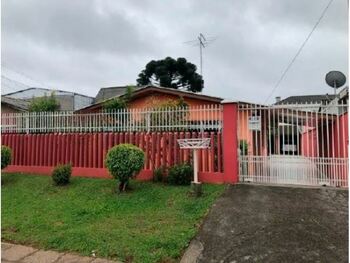 Casa em leilão - Rua Presidente Wilson, 926 - Curitiba/PR - Banco Daycoval S/A | Z34541