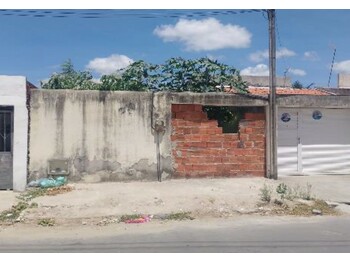 Casa em leilão - Rua Américo Evaristo de Castro, 219A - Horizonte/CE - Itaú Unibanco S/A  | Z34580