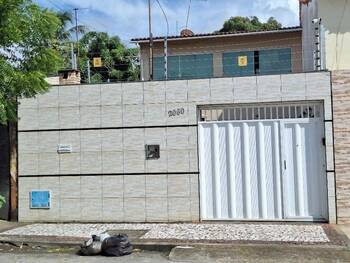 Casa em leilão - Rua Noel Rosa, 2060 - Fortaleza/CE - Banco Santander Brasil S/A | Z34633