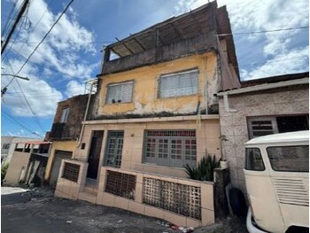 Casa em leilão - Travessa Vinte de Agosto, 20 - Salvador/BA - Itaú Unibanco S/A  | Z34580