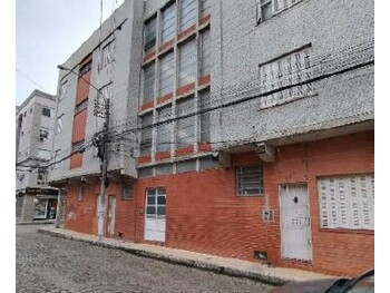 Apartamentos e Flats em leilão - Rua Major Cícero Góes Monteiro, 299 - Pelotas/RS - Banco Santander Brasil S/A | Z34265