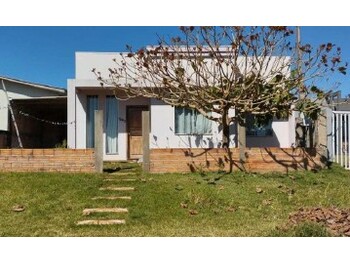 Casa em leilão - Avenida República Argentina, 1293 - Ampére/PR - Banco Bradesco S/A | Z34479