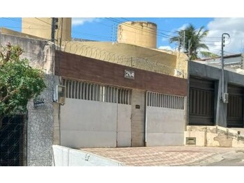 Casa em leilão - Rua Arlindo Vieira de Almeida, 264 - Sobral/CE - Banco Bradesco S/A | Z34479