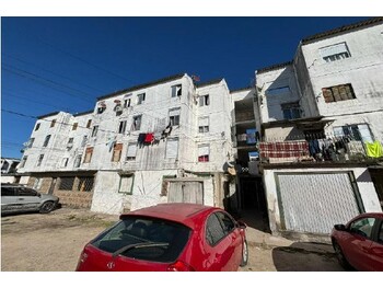 Apartamento em leilão - Rua Doutor Ângelo Pires Terres, 62 - Pelotas/RS - Rodobens Administradora de Consórcios Ltda | Z34571