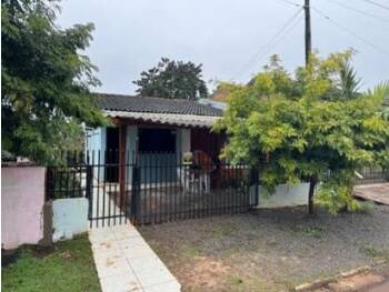 Casa em leilão - Rua Luis dos Santos, 3707 - Realeza/PR - Banco Santander Brasil S/A | Z34633
