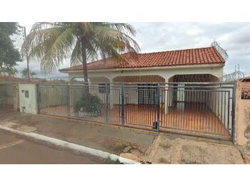 Casa em leilão - Rua Deputado Honorato de Carvalho, 2435 - Jataí/GO - Itaú Unibanco S/A  | Z34491