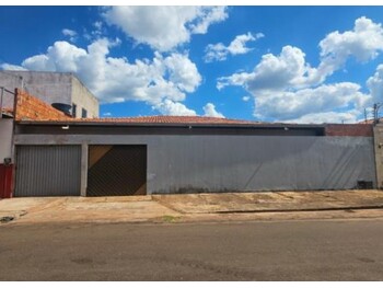 Casa em leilão - Rua Araçuai, s/n° - Açailândia/MA - Banco Bradesco S/A | Z34851