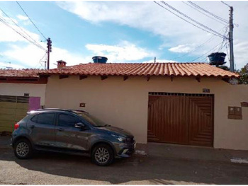 Casa em leilão - Rua Gb-1-A, s/nº - Goiânia/GO - Banco Bari de Investimentos e Financiamentos S/A | Z34901