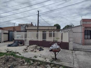 Casa em leilão - Rua José Vieira Pimenta, 165 - Pelotas/RS - Banco Santander Brasil S/A | Z34914