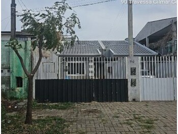Casa em leilão - Travessa Gilmar Cézar Piekarski, 90 - Curitiba/PR - Itaú Unibanco S/A  | Z34711