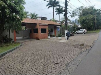 Apartamentos e Flats em leilão - Rodovia Ariovaldo de Almeida Viana, s/n - Guarujá/SP - Tribunal de Justiça do Estado de São Paulo | Z34726