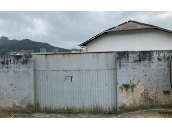 Apartamentos e Flats em leilão - Rua Bertoldo Simão de Oliveira, 99 - Biguaçu/SC - Banco Santander Brasil S/A | Z34914