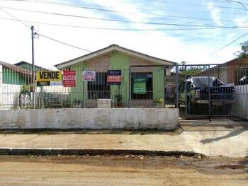Casa em leilão - Rua Florianópolis, 876 - Guaíba/RS - Banco Santander Brasil S/A | Z34914