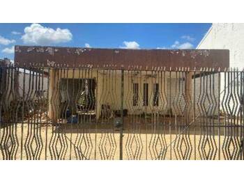 Casa em leilão - Rua Angelo Bertoncini, 720 - Assis/SP - Banco Santander Brasil S/A | Z34760