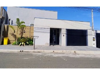 Casa em leilão - Rua Mário Sartori, 2804 - Fernandópolis/SP - Banco Bradesco S/A | Z34851