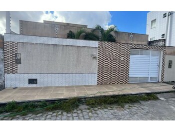 Casa em leilão - Travessa Arco Verde, 280 - Feira de Santana/BA - Banco Bradesco S/A | Z34851