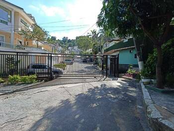 Casa em leilão - Rua Capitu, 300 - Rio de Janeiro/RJ - Banco Santander Brasil S/A | Z34914