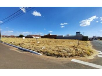 Terreno em leilão - Avenida A (Prolongamento da Av. Minas Gerais), s/n - Araguari/MG - Banco Cooperativo Sicoob S.A. | Z34964