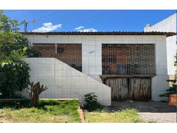 Casa em leilão - Rua Santa Bárbara, 653 - Serra Talhada/PE - Banco Bradesco S/A | Z35115