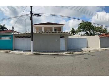 Casa em leilão - Rua Victor Gustavo Kuno Hase, 16 - Juquiá/SP - Banco Santander Brasil S/A | Z35112