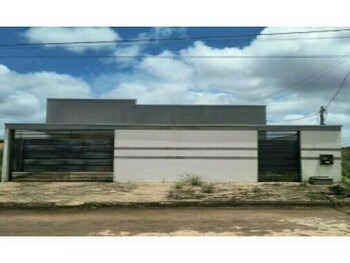 Casa em leilão - Rua Projetada 07, s/n - Confresa/MT - Itaú Unibanco S/A  | Z35177