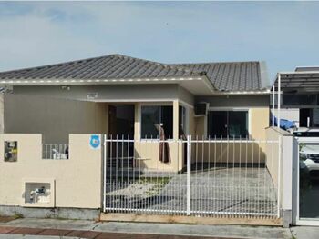Casa em leilão - Rua Terras Altas, 93 - Palhoça/SC - Banco Santander Brasil S/A | Z35112