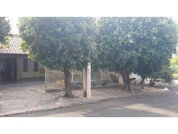 Casa em leilão - Rua Tocantins, 4383 - Jales/SP - Banco Santander Brasil S/A | Z35112