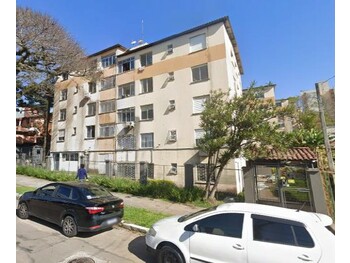 Apartamentos e Flats em leilão - Rua Professor Carvalho Freitas, 737 - Porto Alegre/RS - Itaú Unibanco S/A  | Z35177