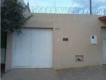 Casa em leilão - Avenida Antonio de Freitas, 500A - Montes Claros/MG - Banco Santander Brasil S/A | Z35112