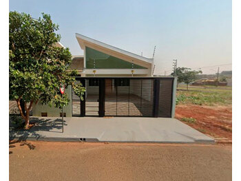 Casa em leilão - Rua Maria Storto Fancelli, 908 - Marialva/PR - Banco Bradesco S/A | Z35298