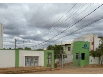 Casa em leilão - Rua Galiléia, 1320 - Montes Claros/MG - Banco Bradesco S/A | Z35190