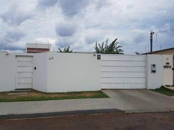 Casa em leilão - Avenida Norte, 143 - Querência/MT - Banco Santander Brasil S/A | Z35290