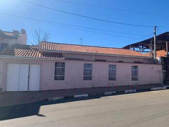 Casa em leilão - Rua Bahia, 354 - Capão Bonito/SP - Banco Santander Brasil S/A | Z35290