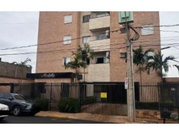 Apartamentos e Flats em leilão - Rua 18, 235 - Barretos/SP - Banco Santander Brasil S/A | Z35150