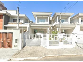 Casa em leilão - Rua Olaria, 779 - Joinville/SC - Banco Santander Brasil S/A | Z35290