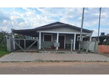 Casa em leilão - Rua Luiz Araújo, 1757 - Mostardas/RS - Banco Santander Brasil S/A | Z35290