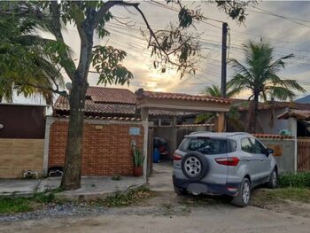 Casa em leilão - Rua Cinquenta e Quatro, s/nº - Maricá/RJ - Banco Santander Brasil S/A | Z35290