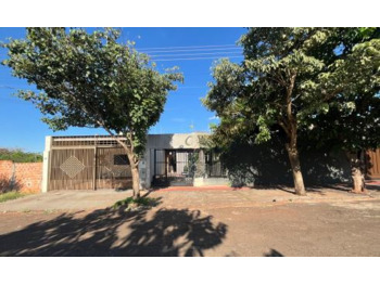 Casa em leilão - Rua Thereza Grladinovich, 45 - Londrina/PR - Itaú Unibanco S/A  | Z35378