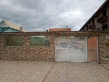 Casa em leilão - Avenida Governador Mário Covas Júnior, 255 - Peruíbe/SP - Banco Santander Brasil S/A | Z35290