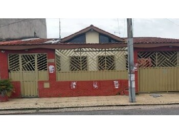 Casa em leilão - Travessa We-18, 351 - Ananindeua/PA - Banco Bradesco S/A | Z35190