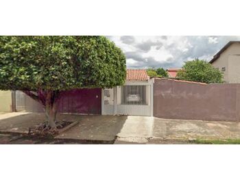 Casa em leilão - Rua Eunice Weaver, 235 - Campo Grande/MS - Banco Santander Brasil S/A | Z35533