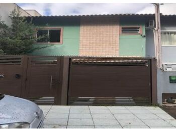 Casa em leilão - Rua Professora Maria Wanda Padilha, 218 - Volta Redonda/RJ - Banco Daycoval S/A | Z35649