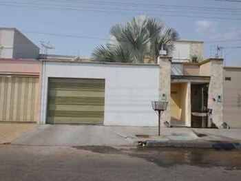 Casa em leilão - Rua Mario De Godoy, 232 - Caldas Novas/GO - Banco Santander Brasil S/A | Z35533