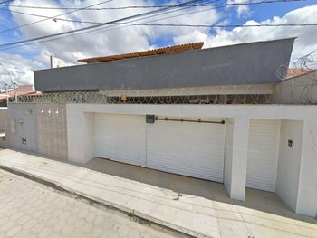 Casa em leilão - Rua Aracy Pinto, 300 - Nanuque/MG - Banco Cooperativo Sicoob S.A. | Z35543