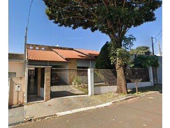 Casa em leilão - Rua dos Alces, 30 - Rolândia/PR - GALLERIA HOME EQUITY FIDC | Z35604