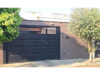 Casa em leilão - Rua Hormindo de Queiroz, 680 - Leme/SP - Banco Bradesco S/A | Z35614