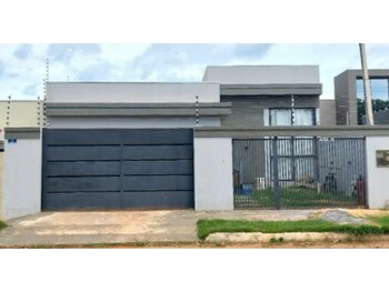 Casa em leilão - Rua Cruz Alta, 453-S - Lucas do Rio Verde/MT - Banco Bradesco S/A | Z35614